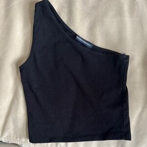 Brandy Melville Black Asymmetrical Sleeveless Crop Tank